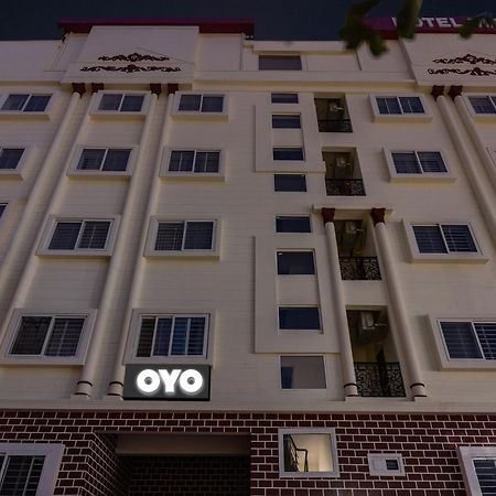 Super Collection O Manu Hotel Bangalore Ngoại thất bức ảnh